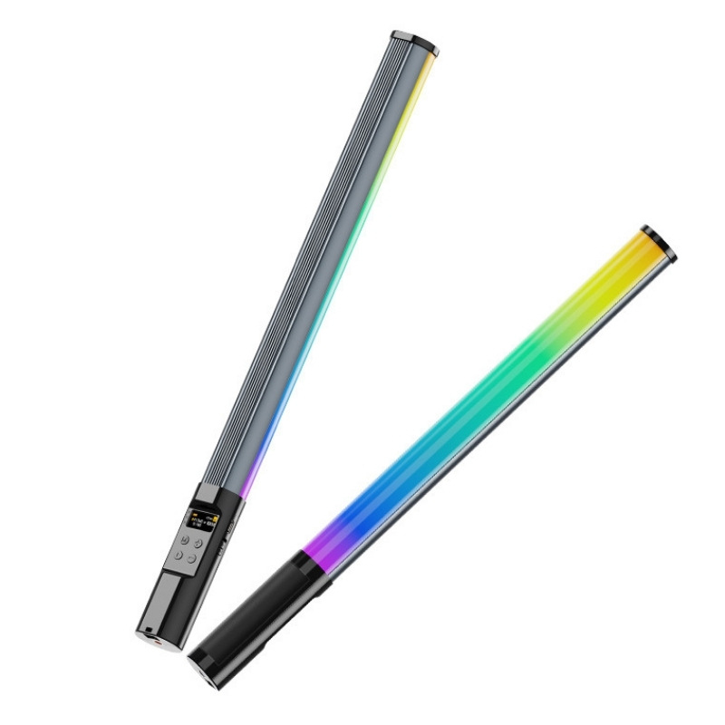 RGBハンドヘルドフィルライトスティック LEDフィルライト - Photography Lighting For Portraits のレビューと価格