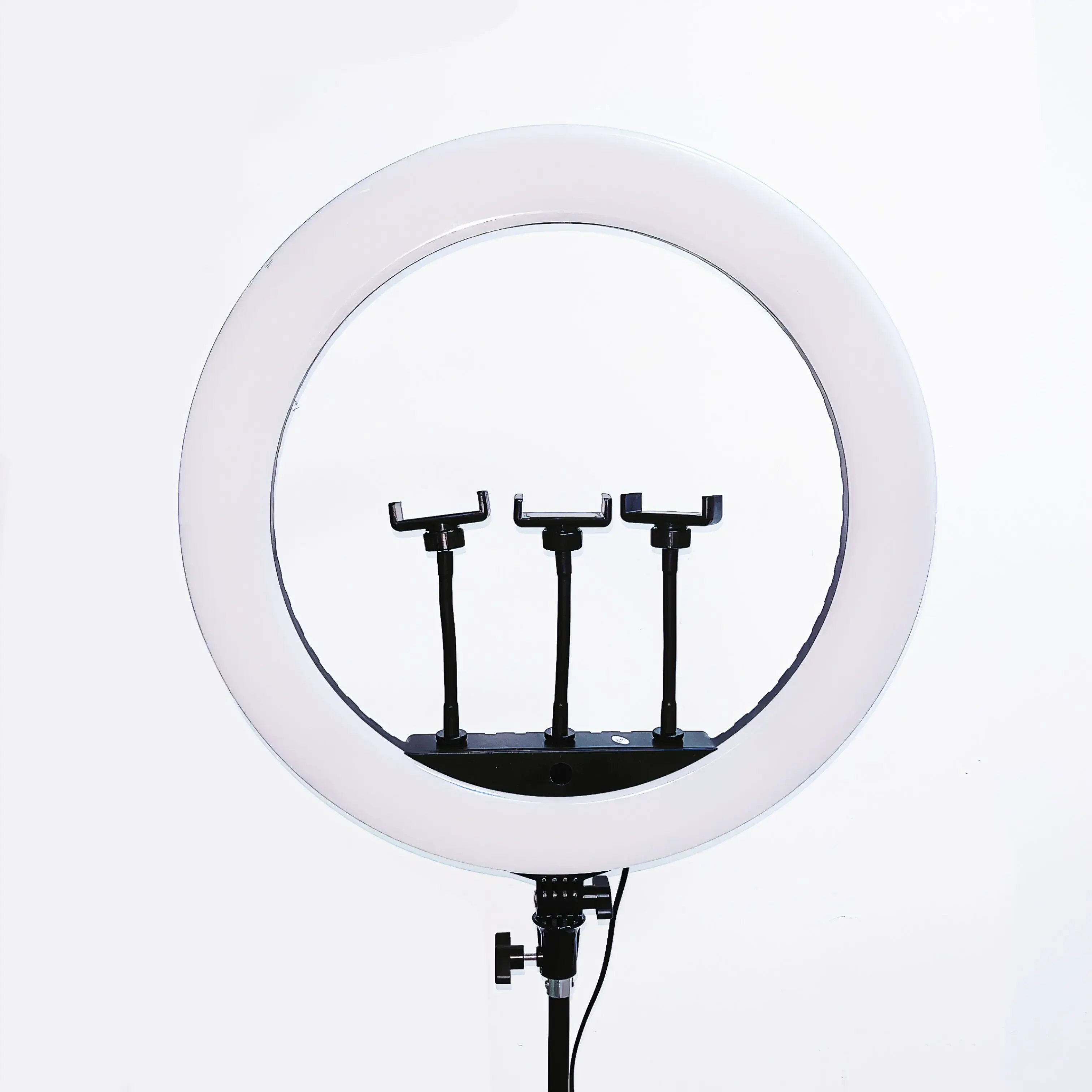 HQ-21n 21インチLEDリングライト撮影ランプセット、 - Photography And Lighting のレビューと価格