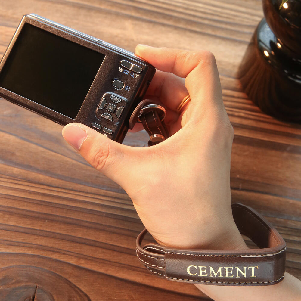 カスタムホットスタンプ名入れカメラリストストラップPUレザー - Photography Lighting Name のレビューと価格